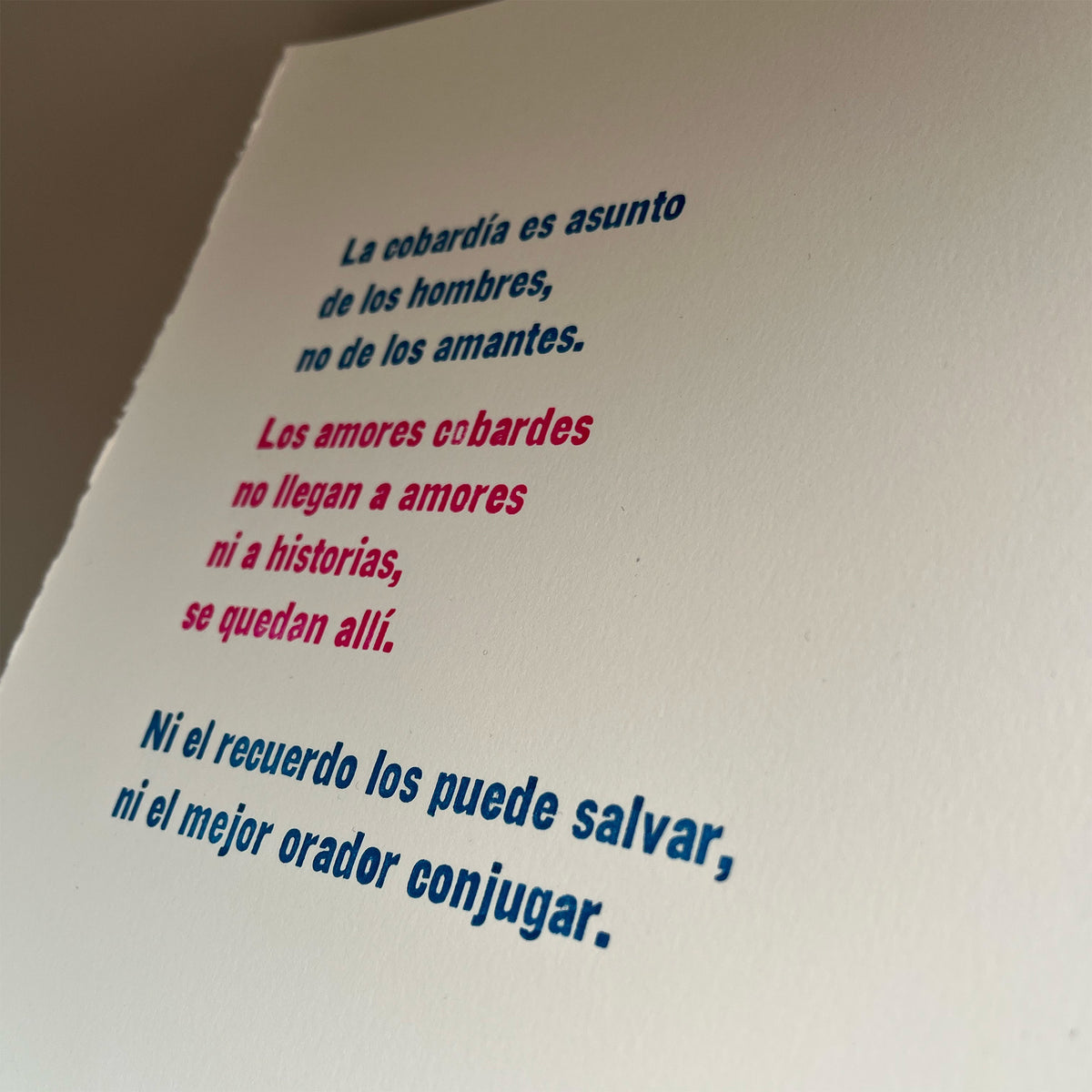 Amores Cobardes