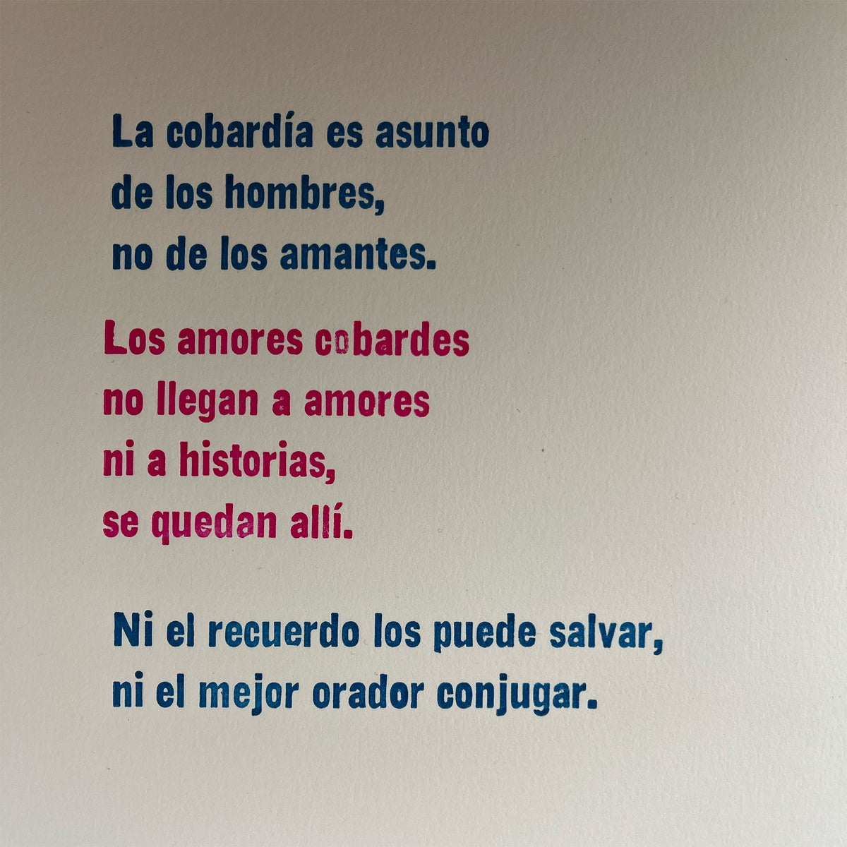 Amores Cobardes