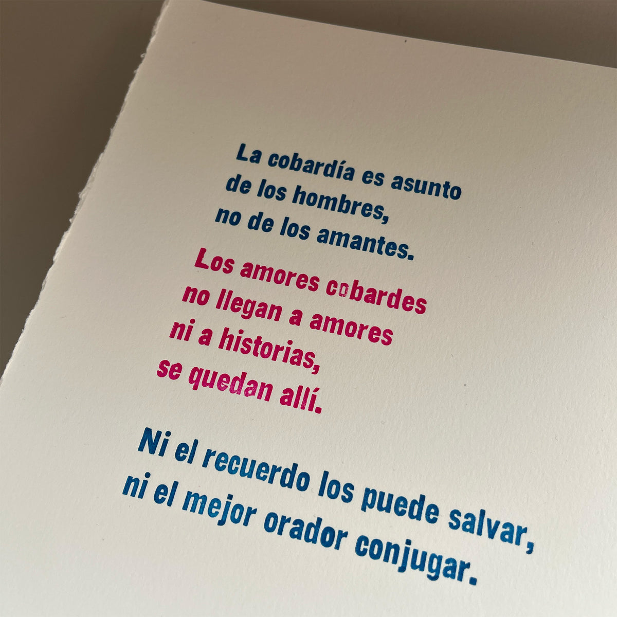 Amores Cobardes